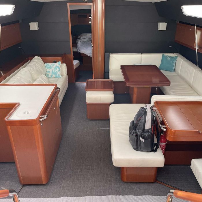 Premium + | Oceanis 60 photo 20
