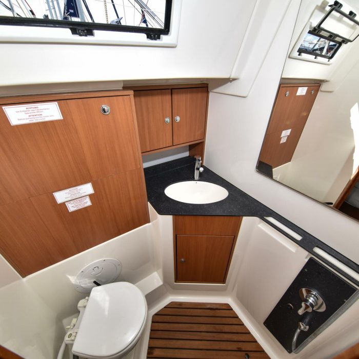 Controvento | Bavaria Cruiser 45 photo 49