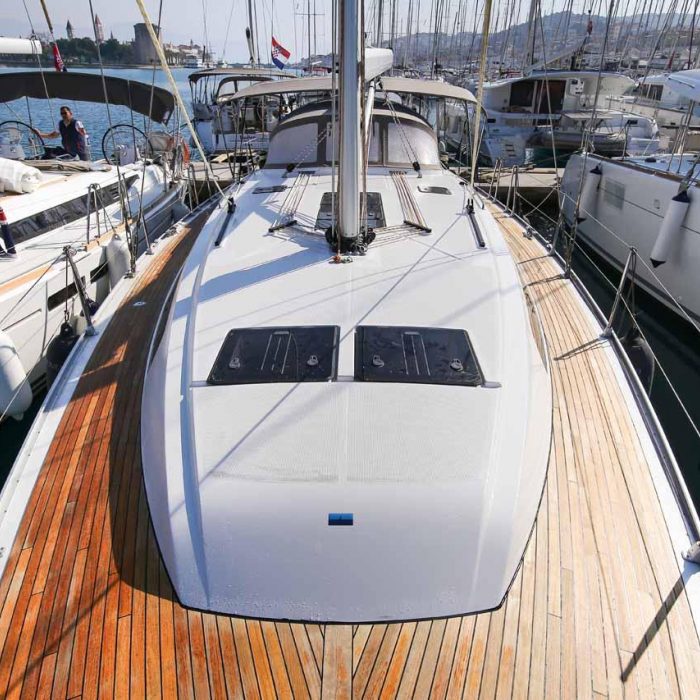 Challi | Bavaria Cruiser 46 photo 7
