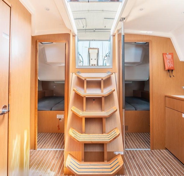 Harmonia | Bavaria C42 photo 13