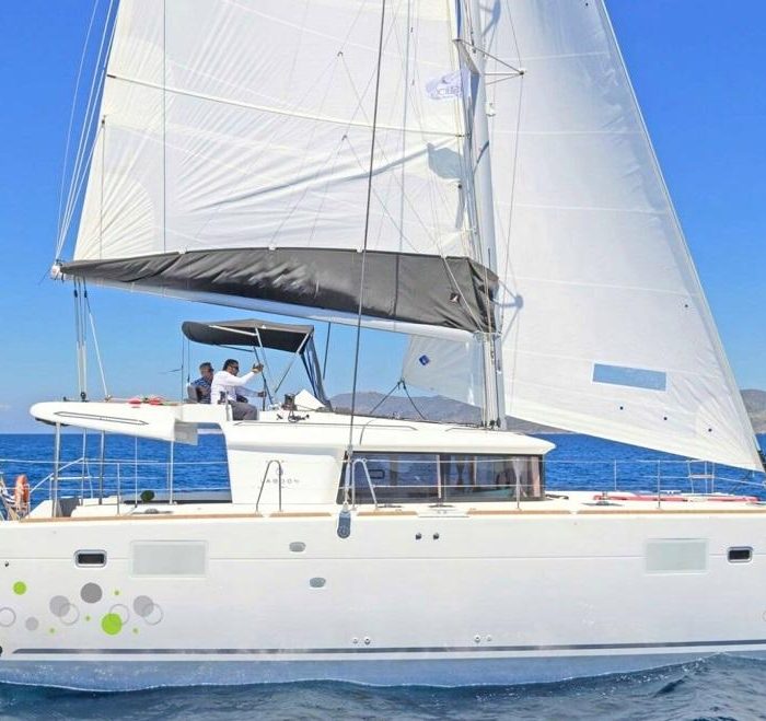 EmoSEAon | Lagoon 450 Fly photo 2