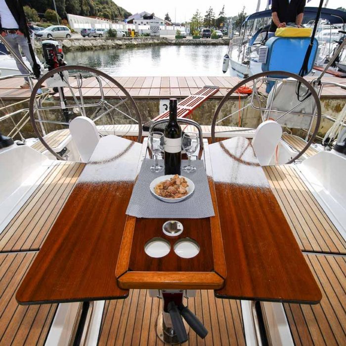 Bella Angelina | Bavaria Cruiser 37 photo 10