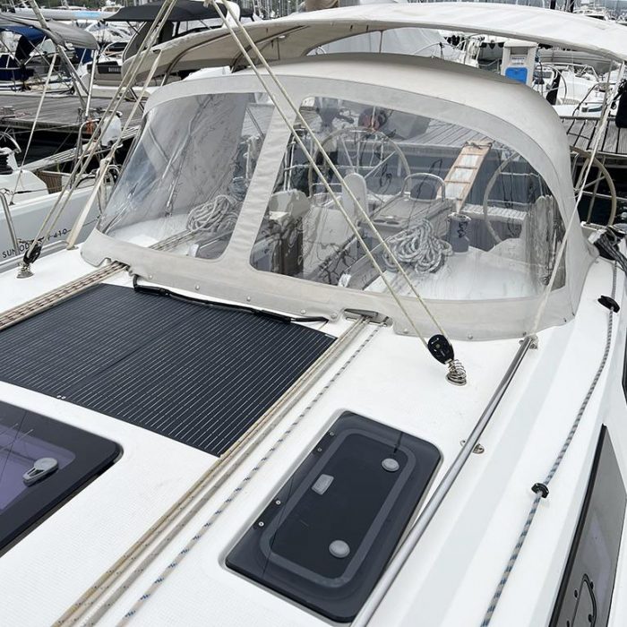 Jugo | Bavaria Cruiser 37 photo 5