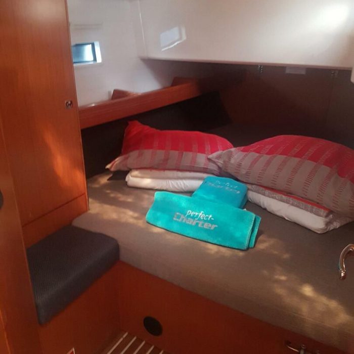 Diana I | Bavaria 46 photo 12