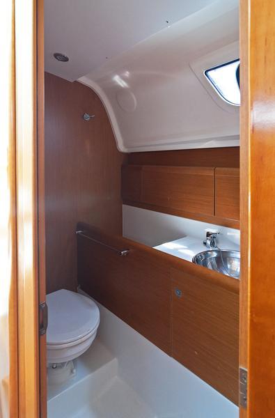 Buena Suerte | Sun Odyssey 33i photo 1