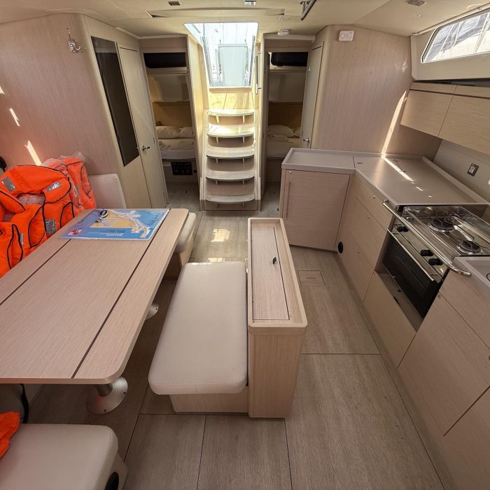 Inmeda | Oceanis 46.1 photo 12