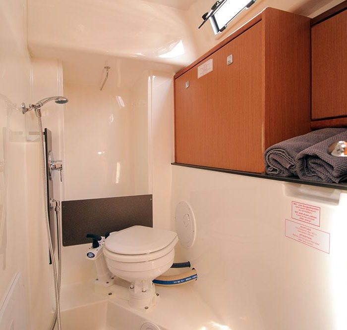 Callisto | Bavaria Cruiser 33 photo 15 Callisto | Bavaria Cruiser 33 photo 15