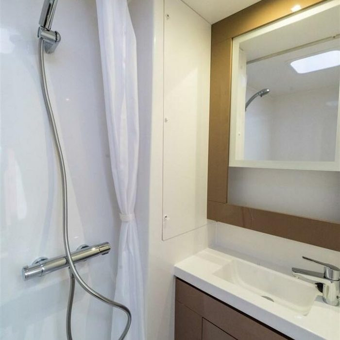 Sunny Wave | Fountaine Pajot Saona 47 Quintet photo 40