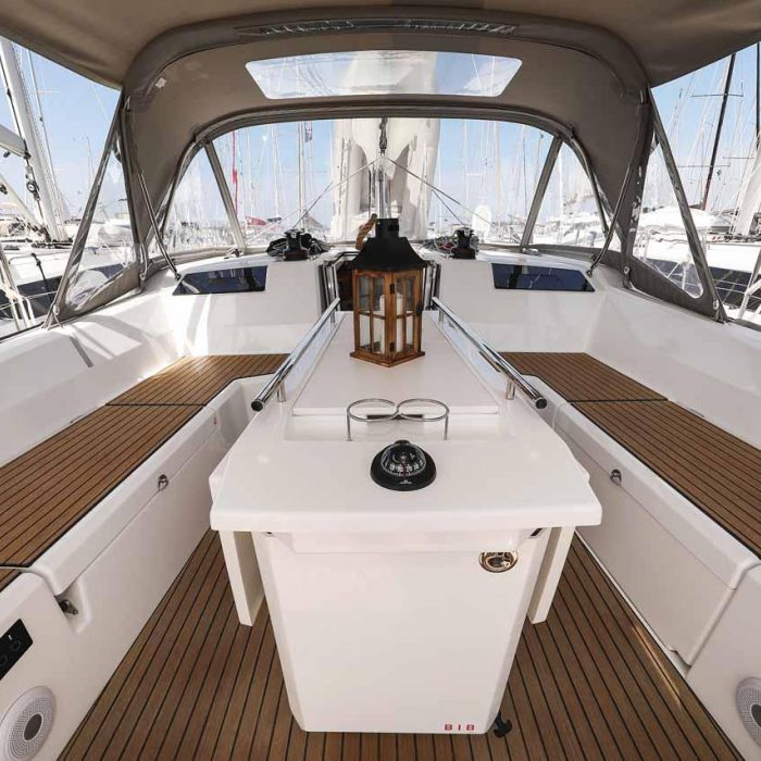 Moritz | Oceanis 40.1 Electric photo 3