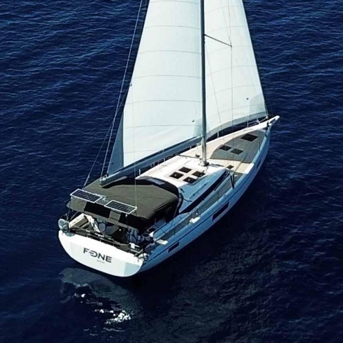 F-ONE | Bavaria C57 Style - 4 + 1 cab. photo 1