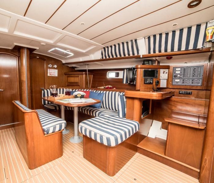 Vori | Oceanis 473 photo 14