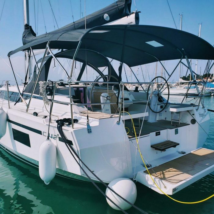Hope I. | Bavaria C42 photo 1