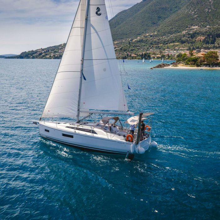 Mercator | Oceanis 37.1 photo 19