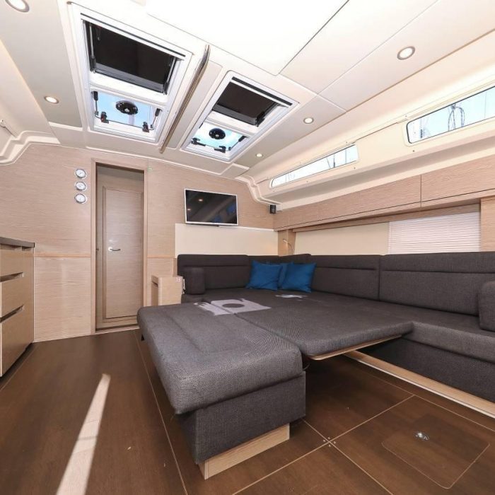 Ladies G | Hanse 508 photo 10