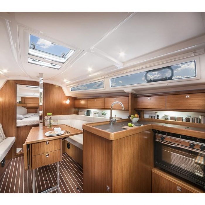 Breeze | Bavaria Cruiser 34 photo 3