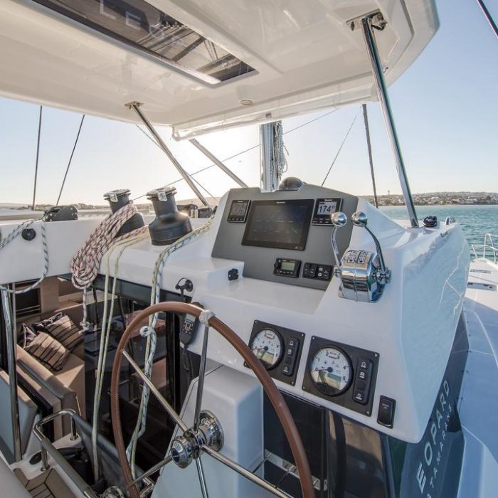Moorings 5000 Exclusive | Leopard 50 photo 5