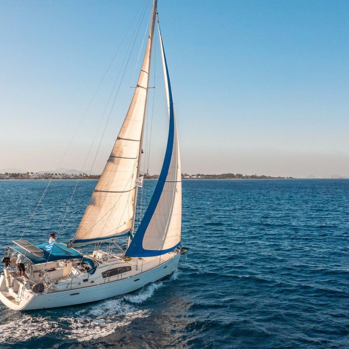 Belamour | Oceanis 43 photo 8