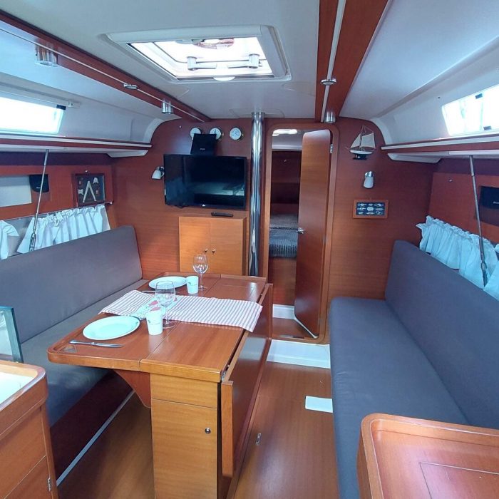 Caprice 2 | Dufour 335 Grand Large photo 20