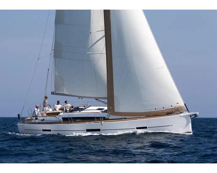 Silvia | Dufour 460 Grand Large photo 1