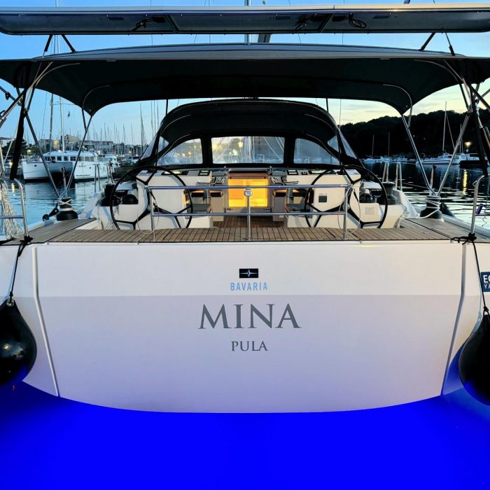 Mina | Bavaria C57 photo 25