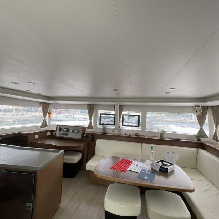 AMARE I | Lagoon 450 Fly photo 12