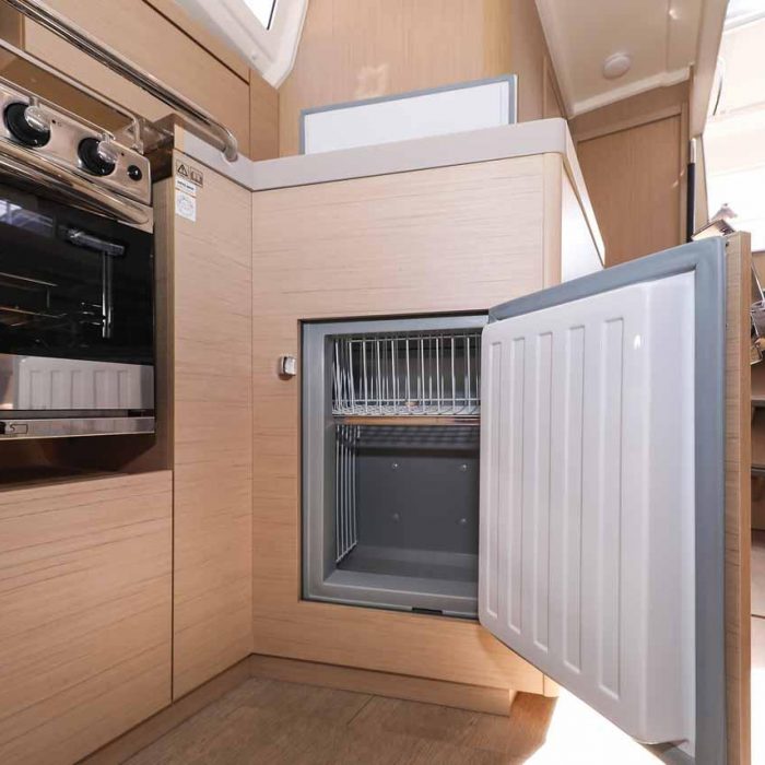 Moritz | Oceanis 40.1 Electric photo 16