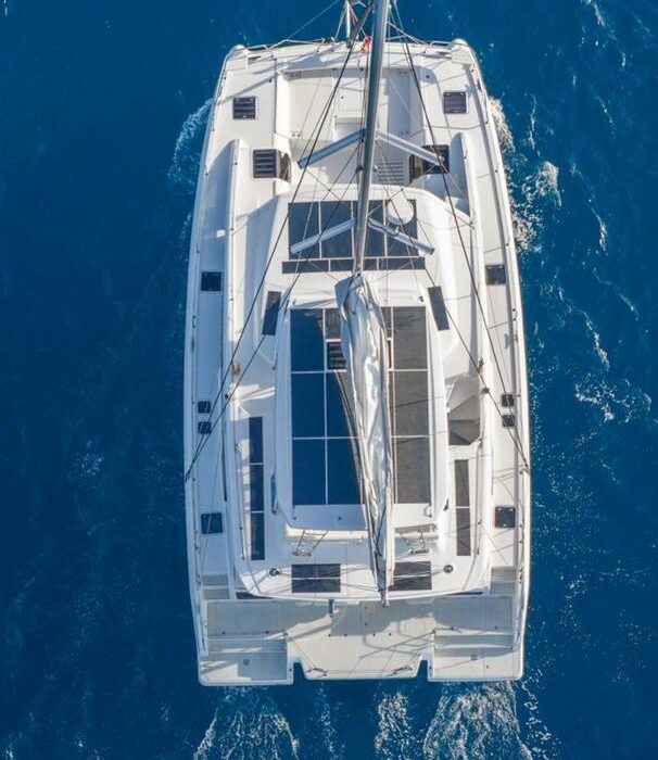 Virgo | Aquila 50 Sail photo 4