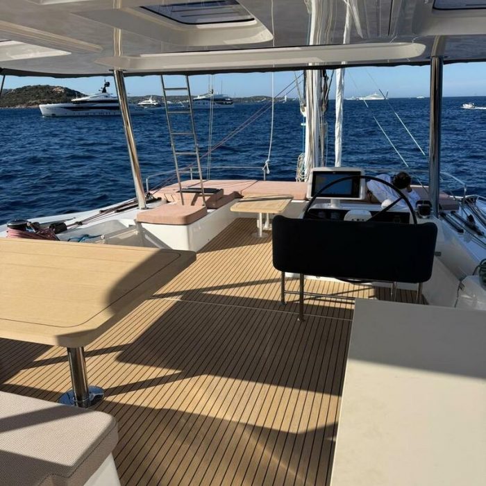 Montecristo - FIRST CLASS | Lagoon 60 photo 23
