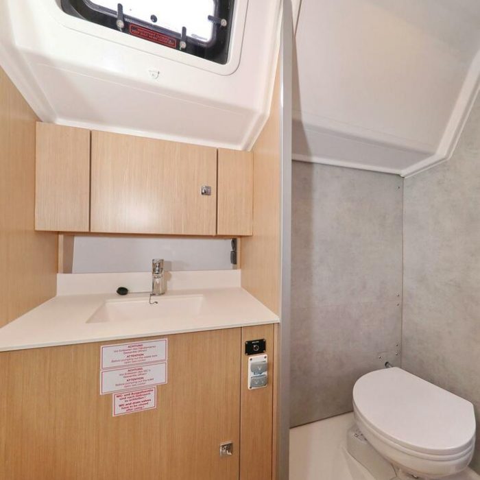 Levente | Bavaria C42 photo 46