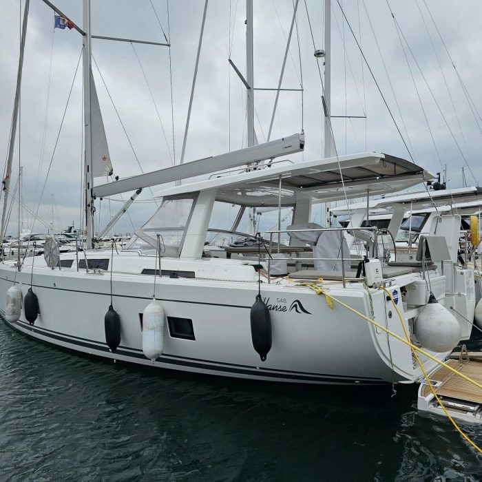 MiR | Hanse 548 photo 2