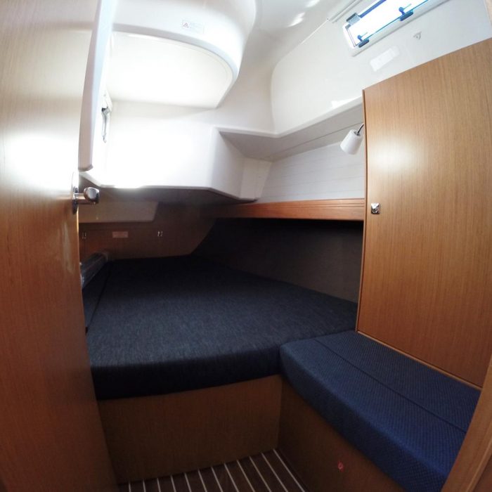 Lilli | Bavaria Cruiser 37 photo 8