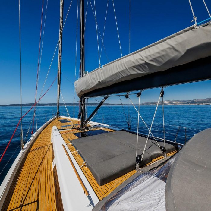 Mischief | Hanse 588 photo 6
