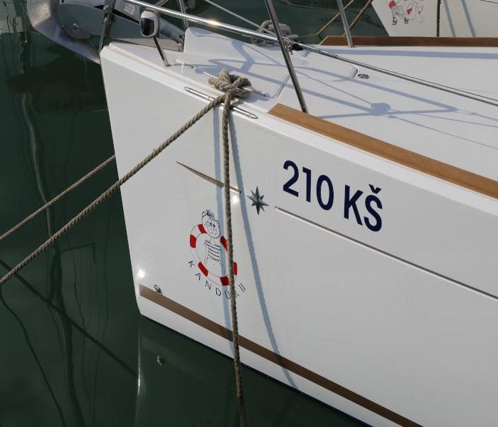 Kandur II | Sun Odyssey 419 photo 9