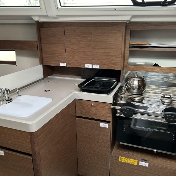 Sail Altair 1 | Oceanis 34.1 photo 25