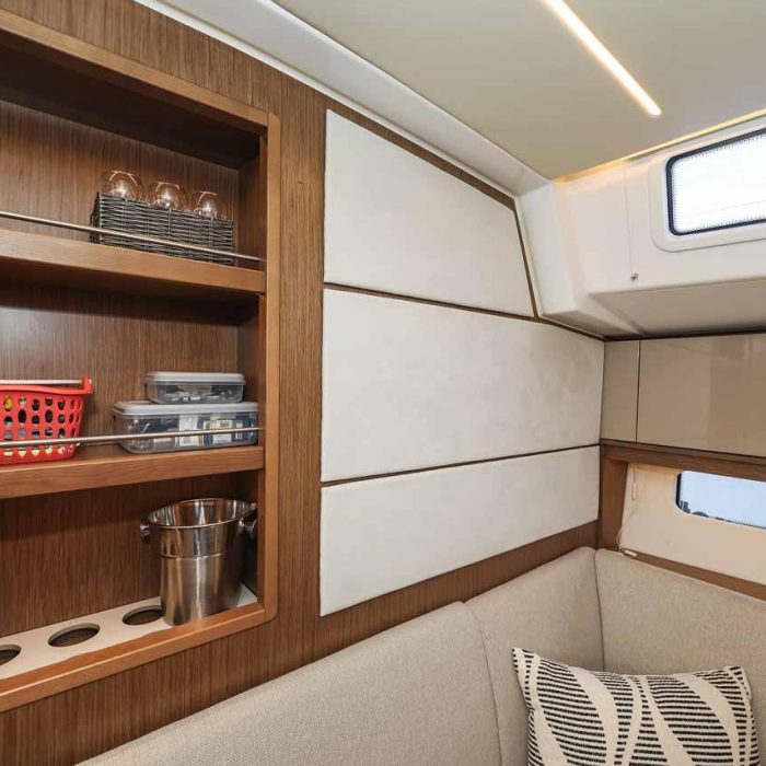 Aquila | Bavaria C46 photo 19