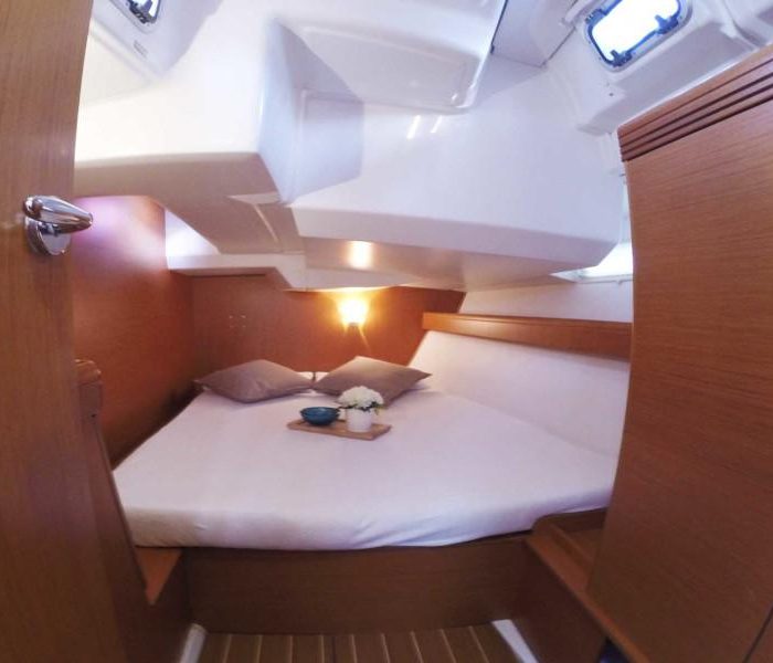 Sweet Alis | Sun Odyssey 42DS photo 24
