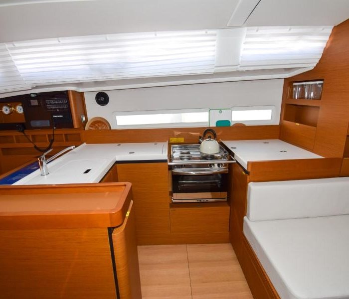 Sky Ela | Sun Odyssey 410 photo 27