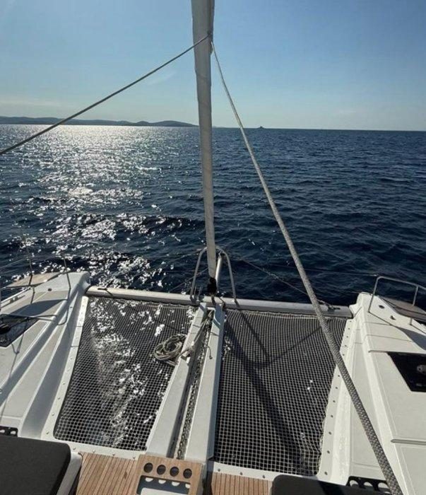 Premium | Lagoon 51 photo 18
