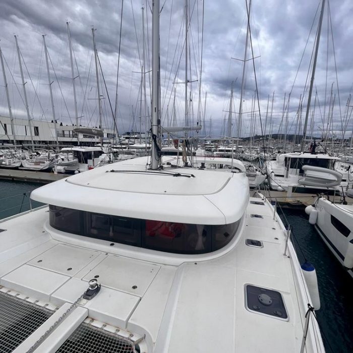 Vesper | Lagoon 42 photo 11