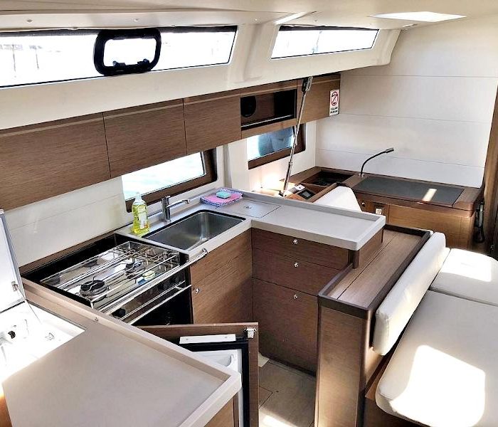 PEARL DREAMS | Oceanis 51.1 photo 16