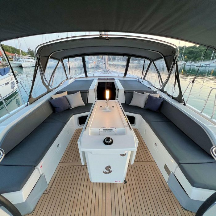 Panda II | Oceanis 51.1 photo 9