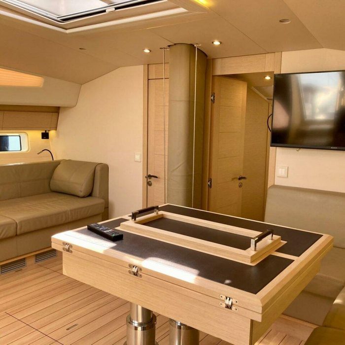 Nada III | Jeanneau 64 - 4 cab. photo 8
