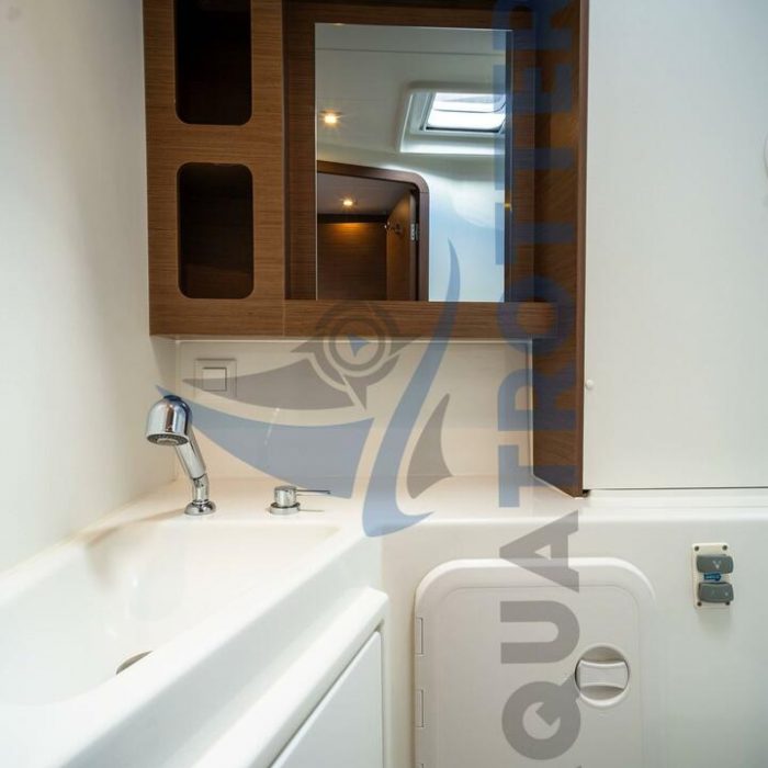 Silver VIII  (A/C and Generator) | Lagoon 42 photo 8