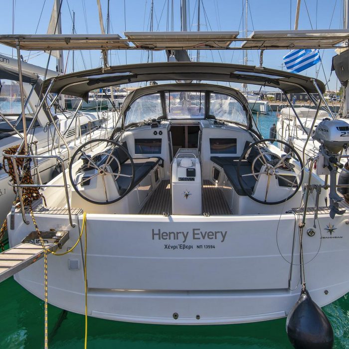Henry Every | Sun Odyssey 410 photo 16 Henry Every | Sun Odyssey 410 photo 16