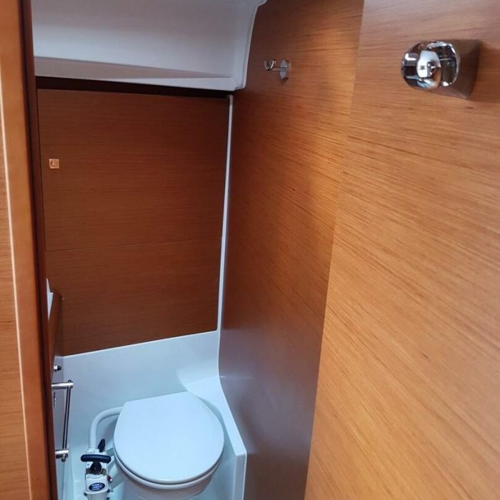 Jazz | Sun Odyssey 419 - 3 cab. photo 10
