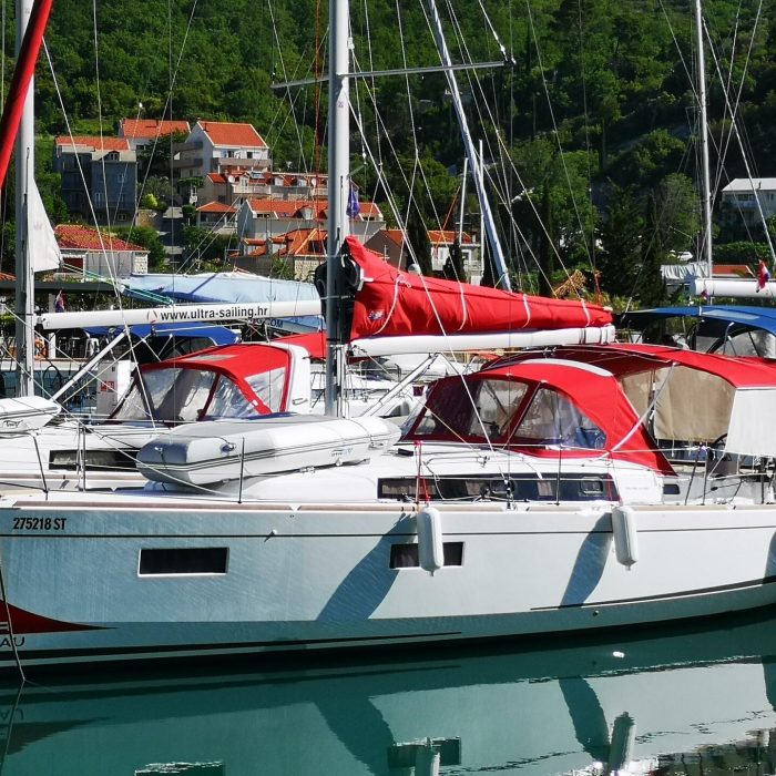 Teodora | Oceanis 38.1 photo 5