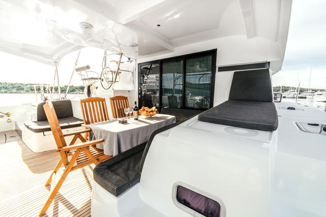 Artemis | Lagoon 42 photo 11