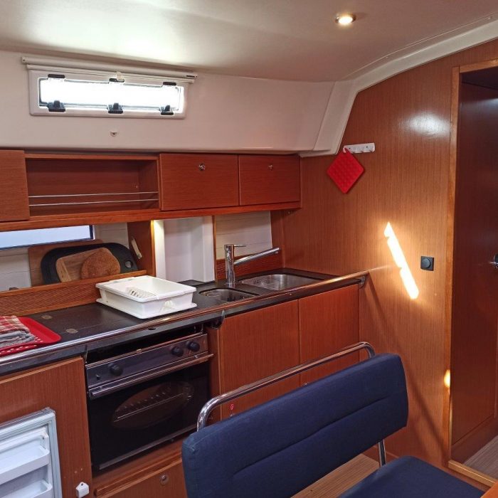 Saffron | Bavaria 45 Cruiser photo 18
