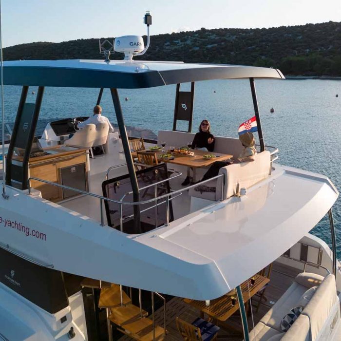 Family 2.0 | Fountaine Pajot MY6 photo 10