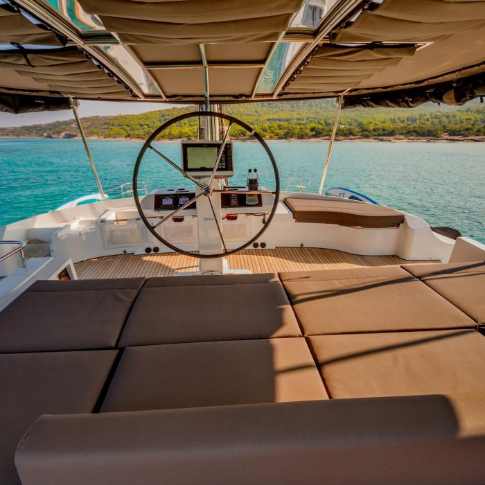 ELVIRA 52 | Lagoon 52F photo 6